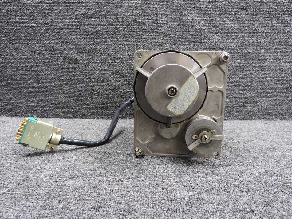 065-0039-00 King Radio KSA-373 Trim Servo (28V) (Cracked Case)