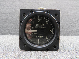 RCM60ACL Aerosonic Rate of Climb Indicator, Lighted (0-6000 Ft per Min)