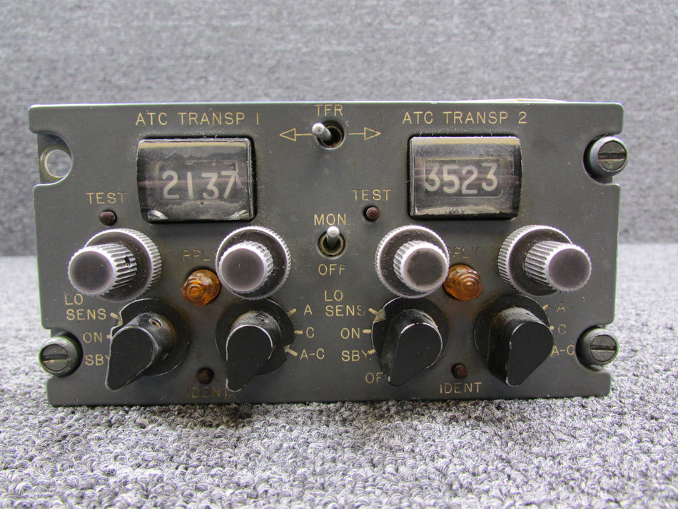 2488602-75 Learjet Transponder Selector Assembly (Damaged Screens)