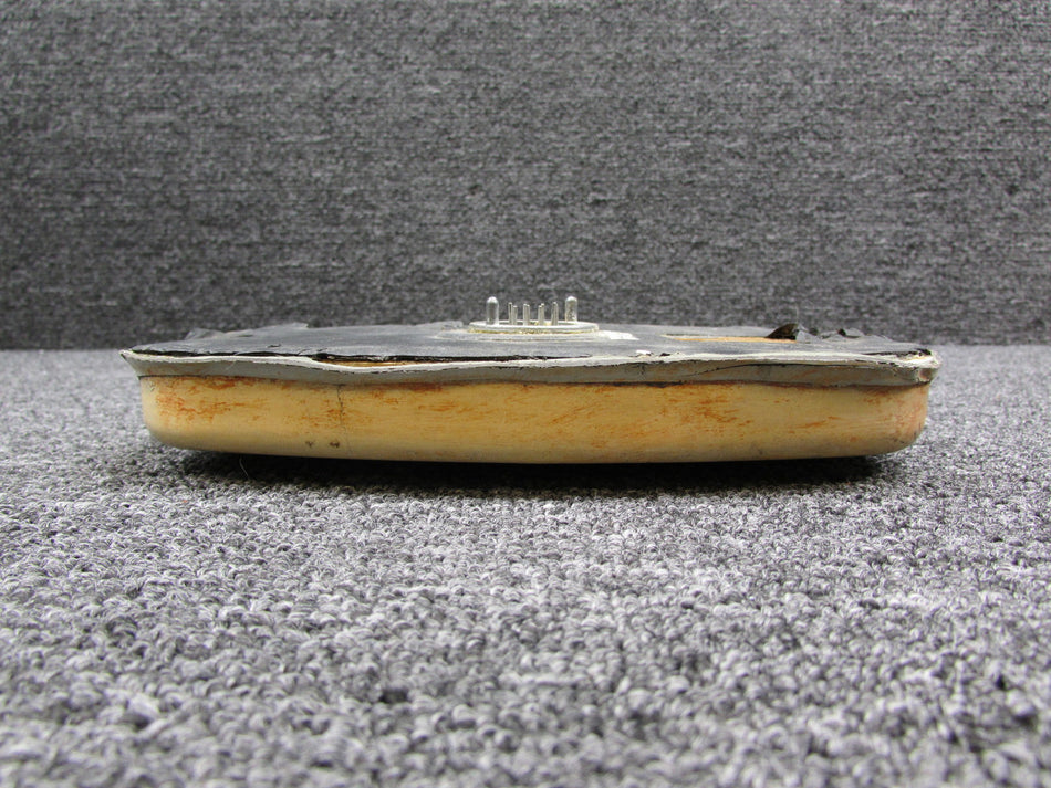071-1098-00 (Alt: 071-1098-00-R2) King Radio ADF Loop Antenna (Worn Casing)