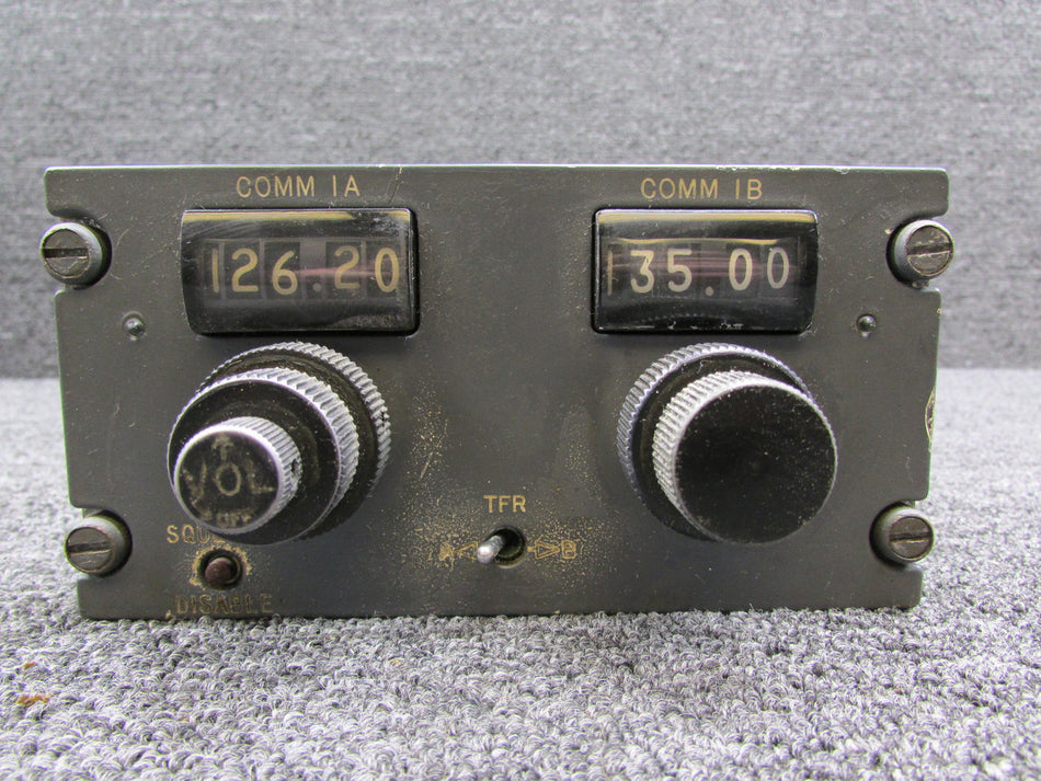 2488600-11 Learjet Comm Frequency Selector (Worn and Cracked Face)