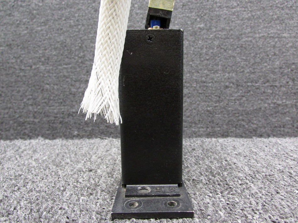 1615-01 Universal Navigation CVR Remote Mic Amplifier