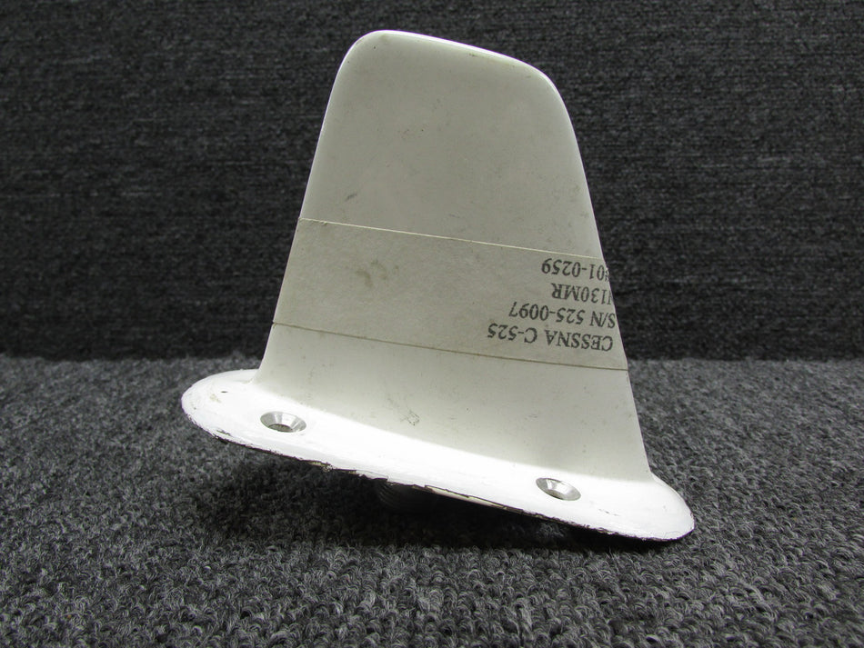 50-95-01 Trivec Blade Antenna