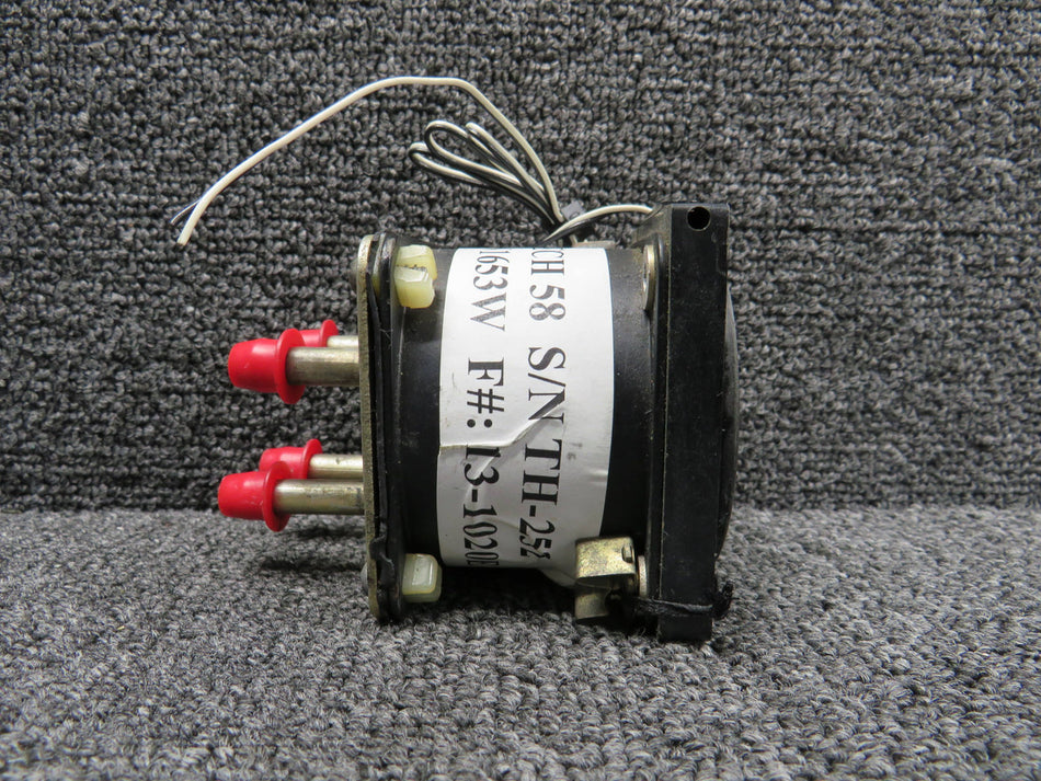 1G9-3 Airborne Gyro Pressure Indicator (Lighted)