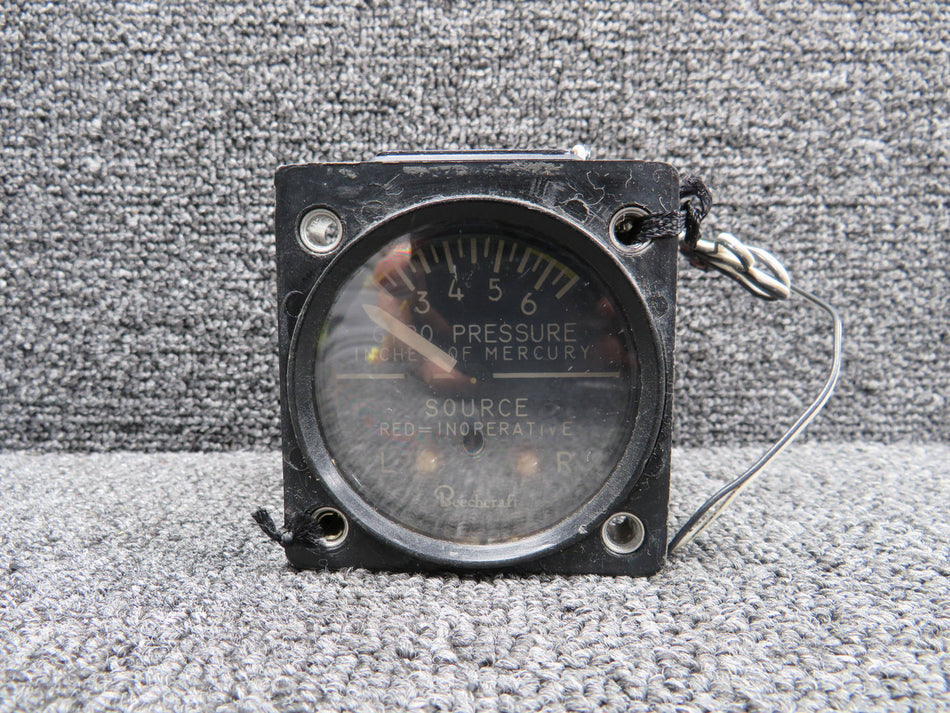 1G9-3 Airborne Gyro Pressure Indicator (Lighted)