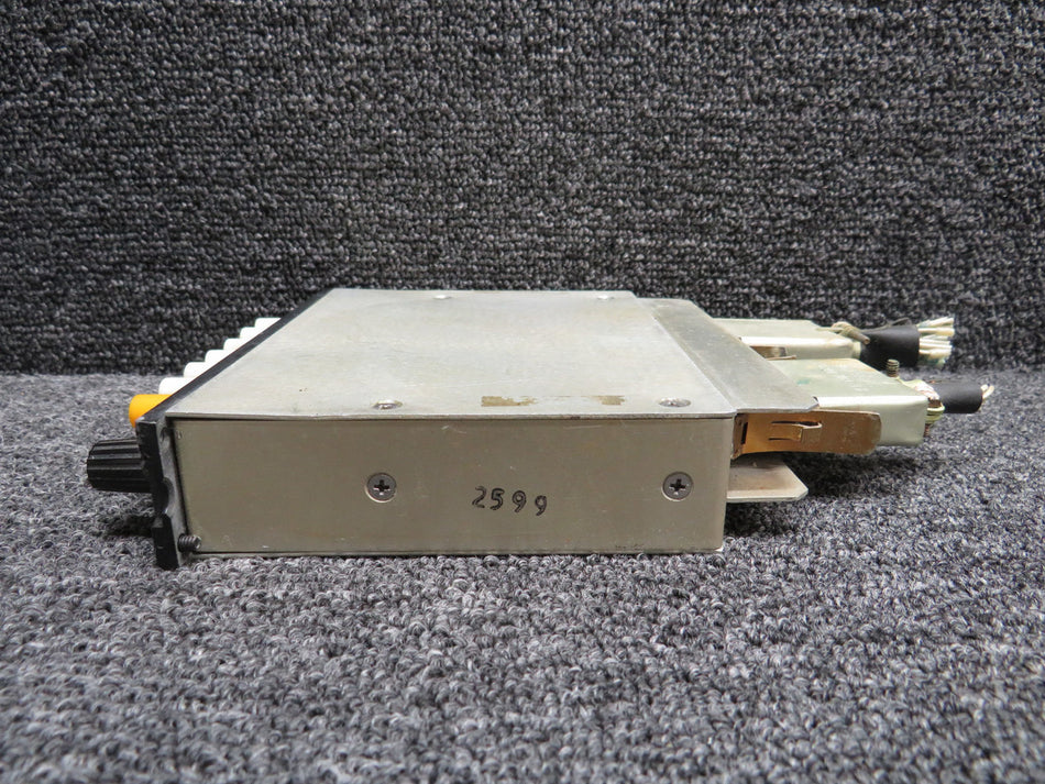 400-0032-003 Wulfsberg Electronics C-118 Flitefone III Cockpit Control Unit