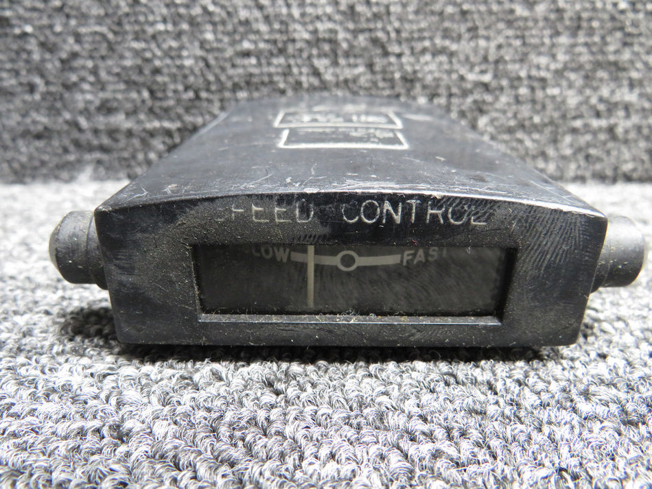 571-28 Safe Flight Speed Control Indicator Damaged Data Plate with Mount