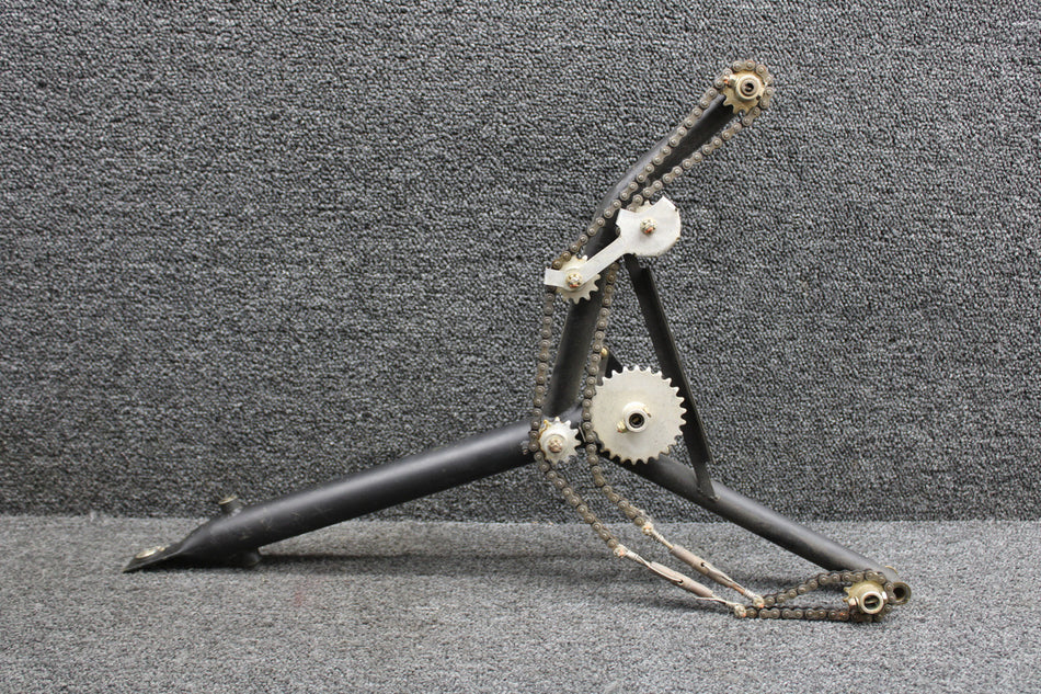 0460128-1 Cessna 152 Control Y Column Assembly (Less One Joint)