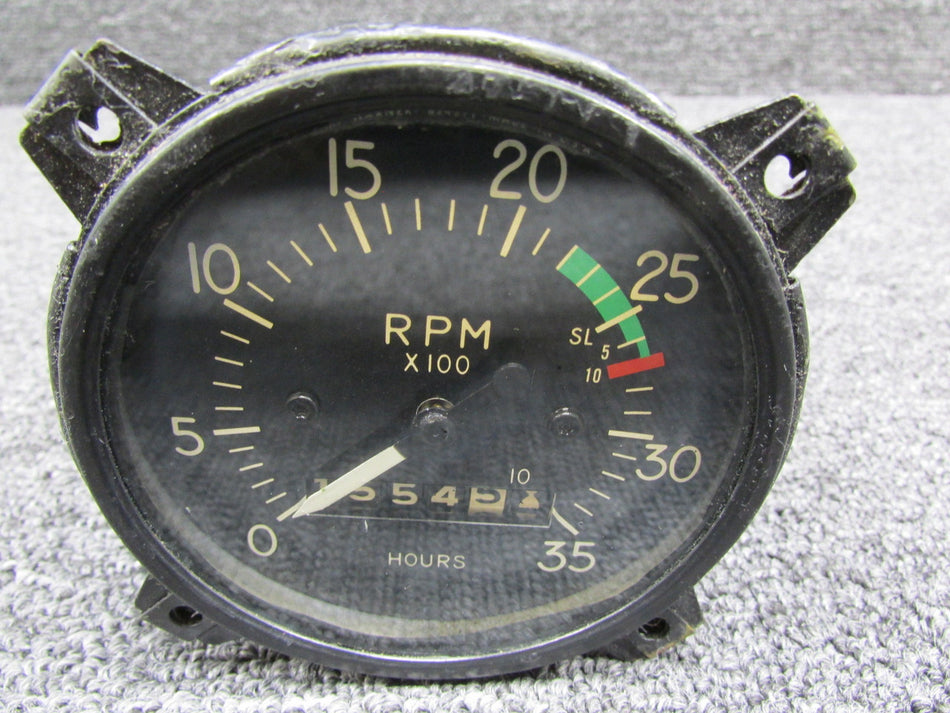 824271 Stewart-Warner Recording Tachometer (Hours: 1554.5)