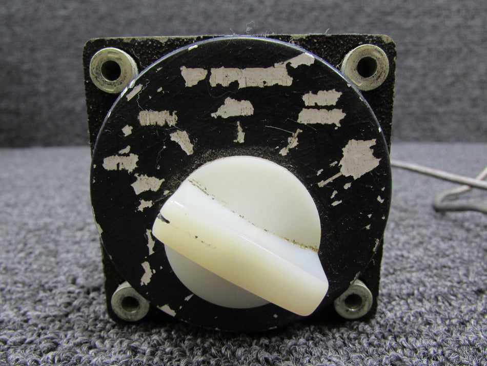 1C388 Edo-Aire Mitchell Radio Coupler (Worn Face and Case, Broken Pin) (Core)