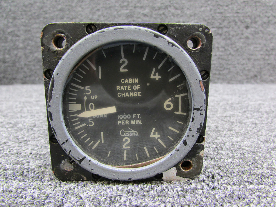 CM3215-1 (Alt: C668517-0101) Cessna Cabin Rate of Climb Indicator