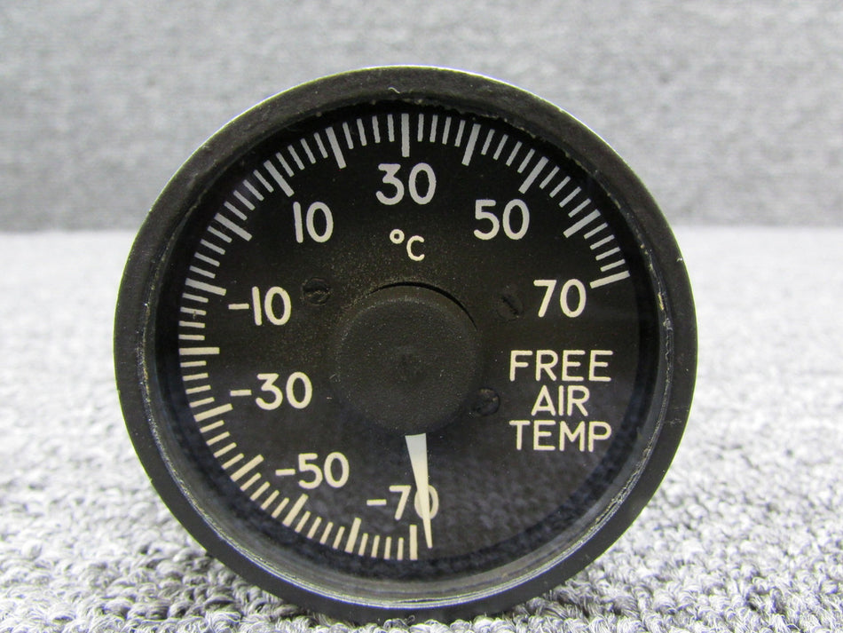 253686 Weston Free Air Temperature Indicator (Worn Black Paint) (27.5V)