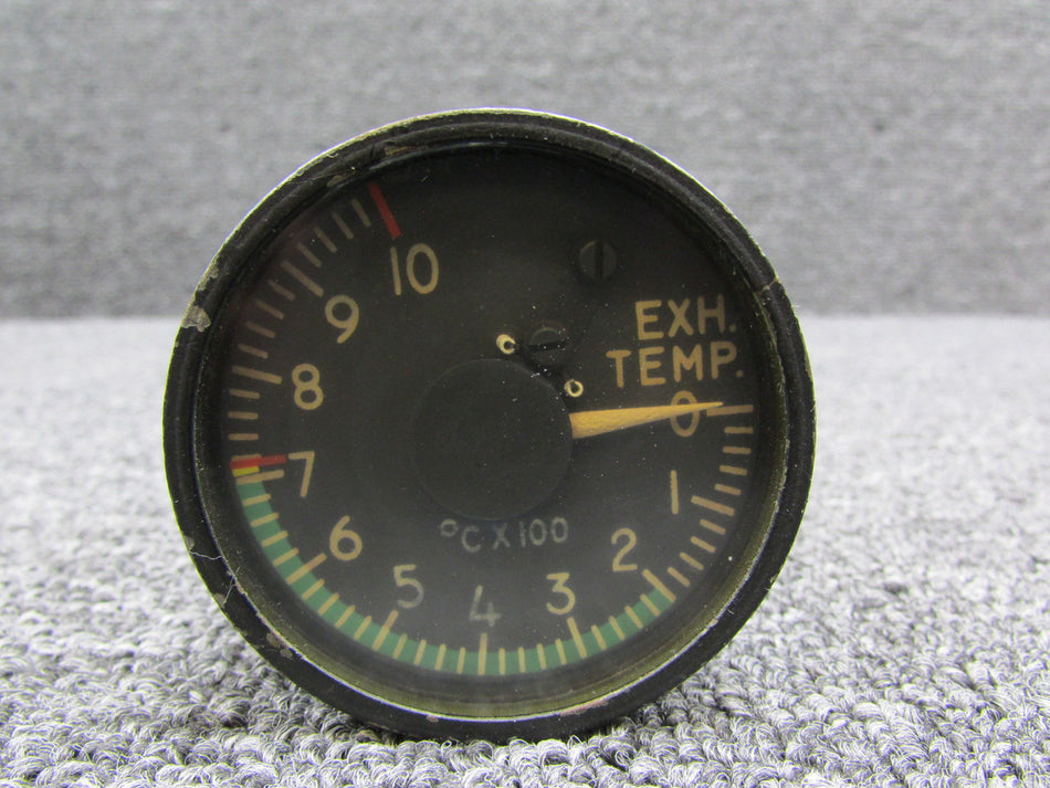 S-207-4 LearJet Exhaust Gas Temperature Indicator (Worn)