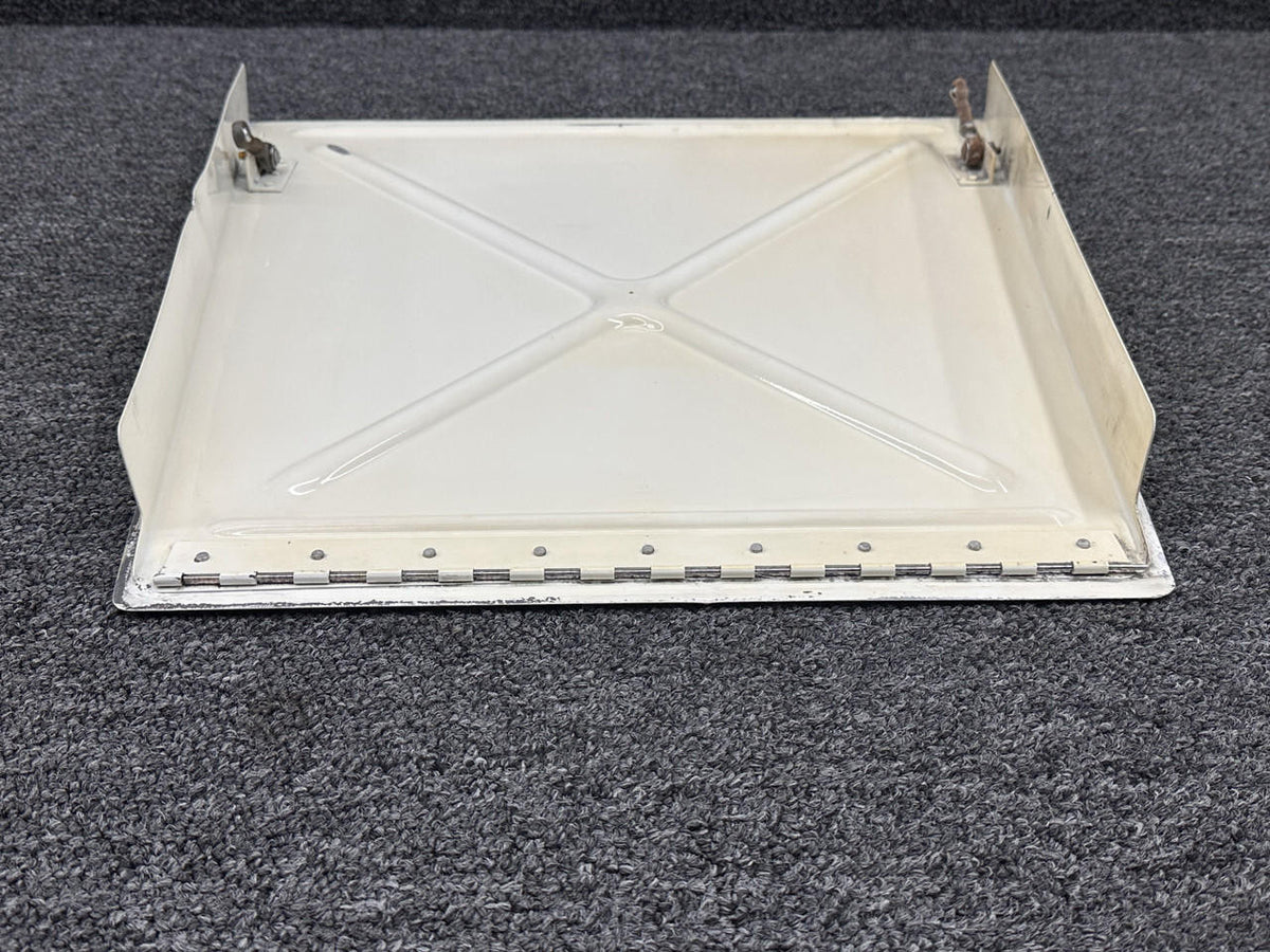 Piper Aircraft Parts 99271-000 Piper PA28-181 Louver Door Assembly