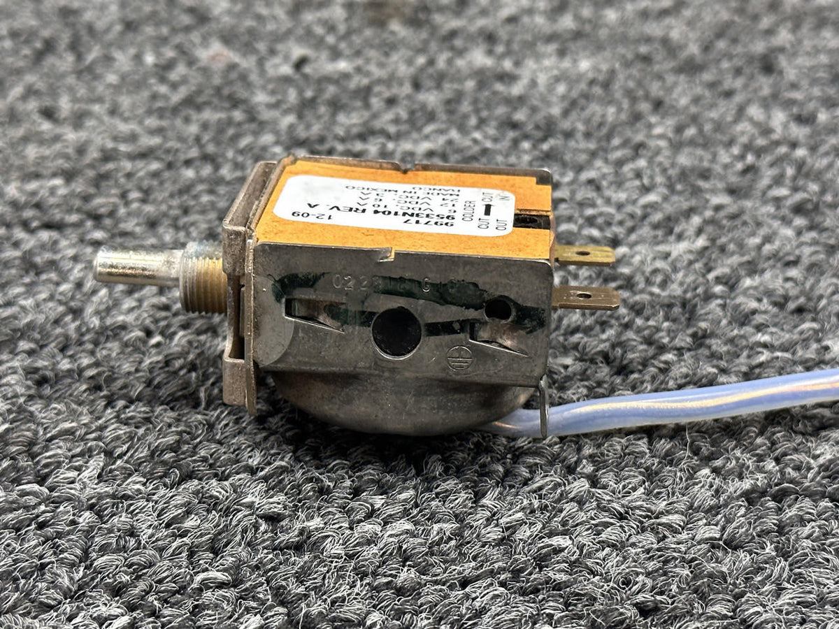 Piper Aircraft Parts 9533N104 Piper PA28-181 Air Conditioning Temperature Control (6-24V)