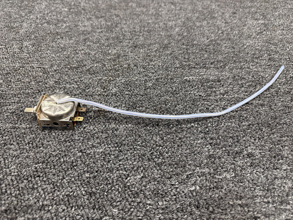 Piper Aircraft Parts 9533N104 Piper PA28-181 Air Conditioning Temperature Control (6-24V)