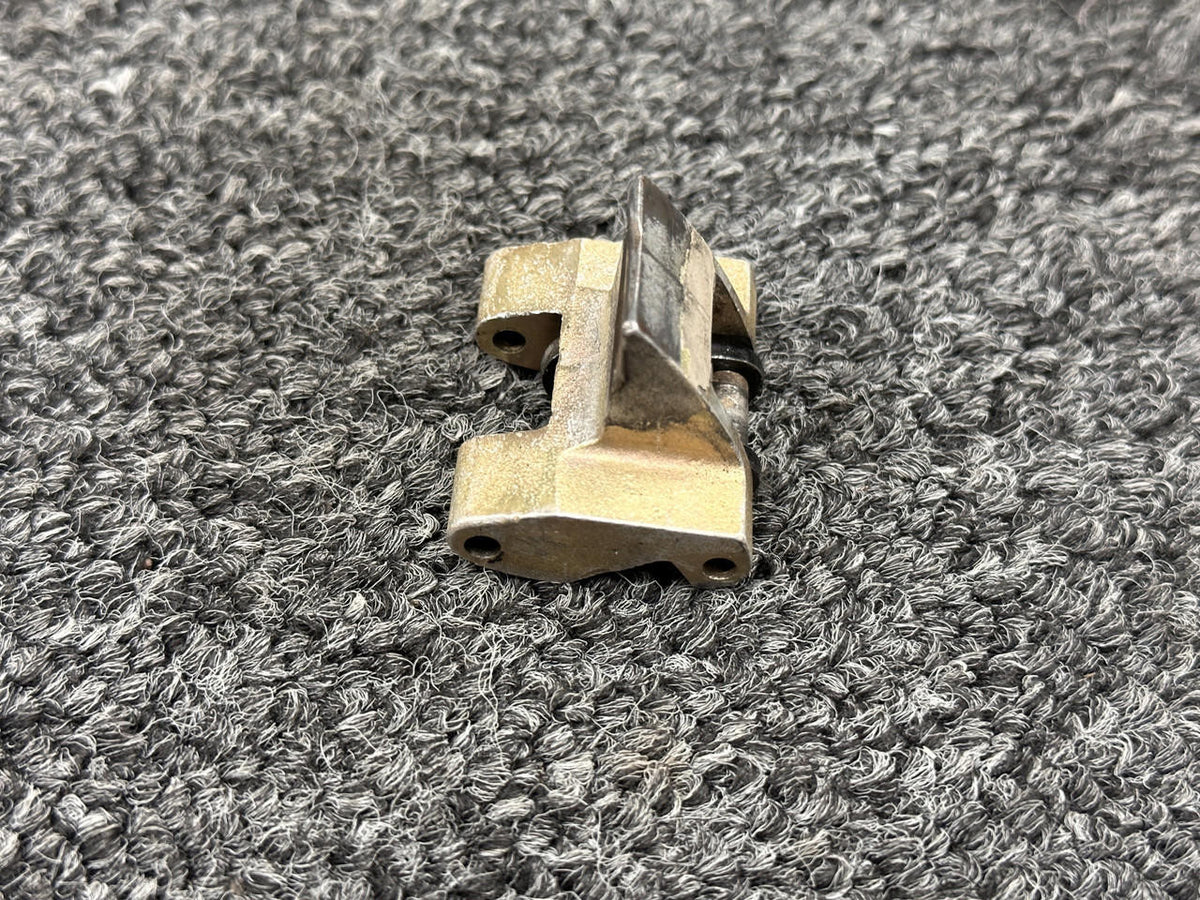 Piper Aircraft Parts 79515-007 Piper PA28-181 Box and Handle Latch Mechanism Assembly
