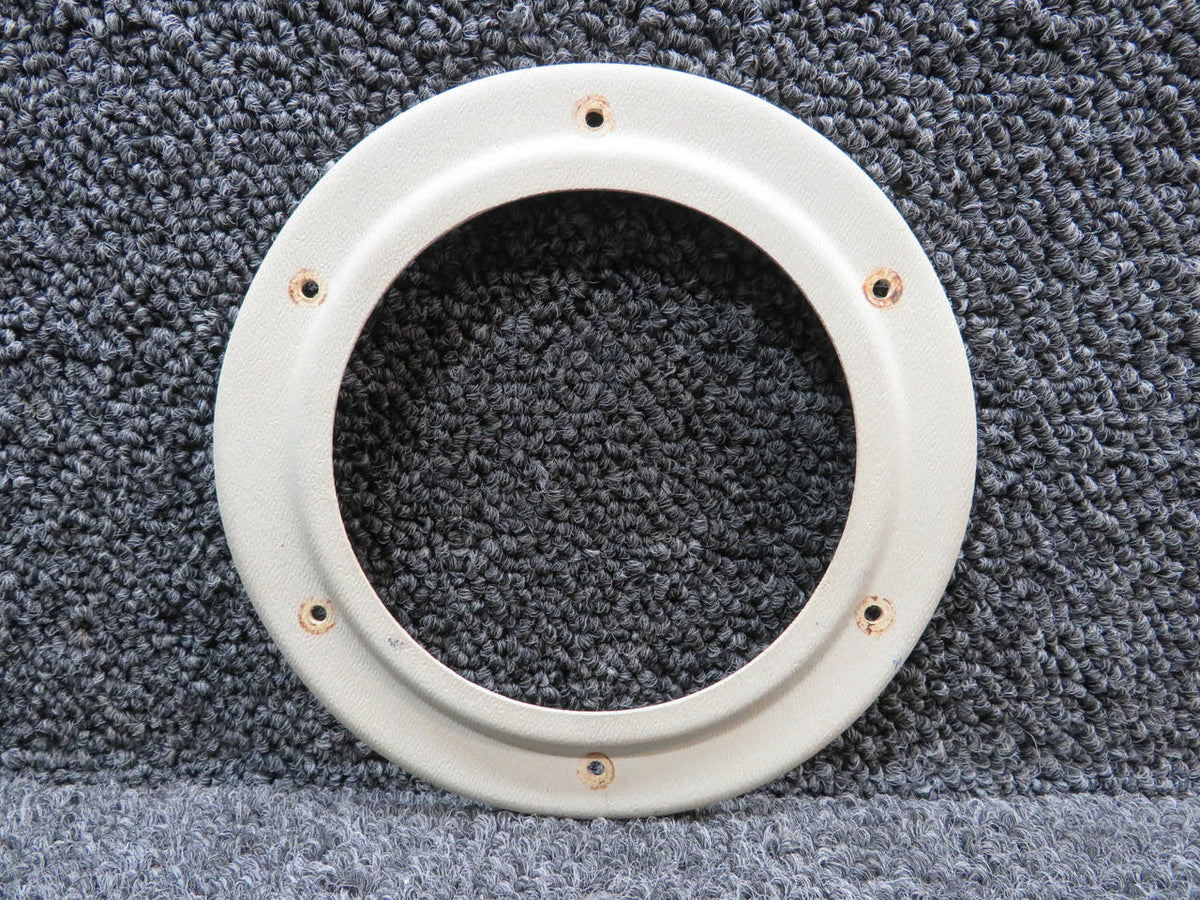 Piper Aircraft Parts 62976-005, 62973-005 Piper PA28-180 Cabin Vent Retainer with Vent Disc Assy