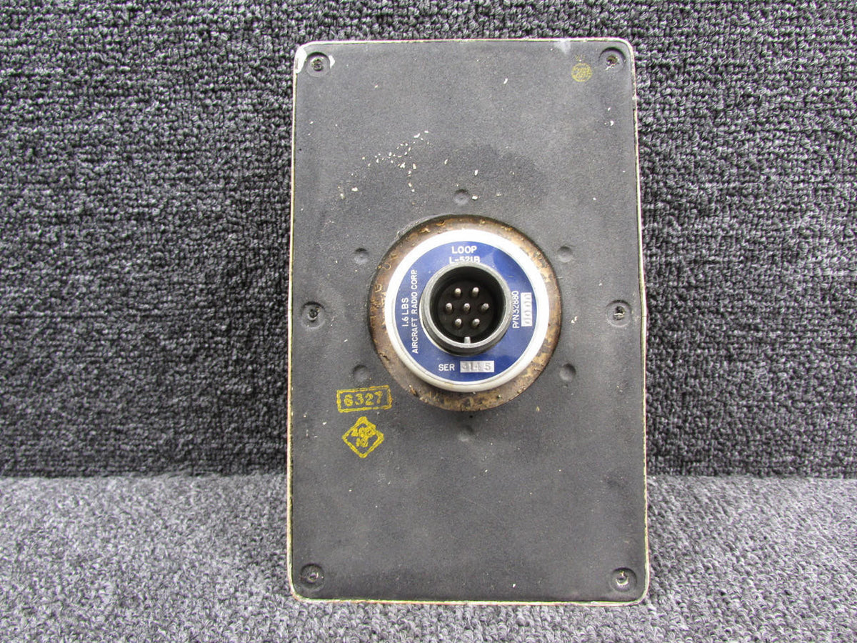 ARC 32880 ARC L-521B Loop Antenna (Cracked)