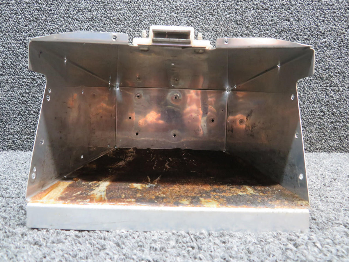 Cessna Aircraft Parts 0713778-7, 0713881-2 Cessna 182N Map Compartment Assembly with Door