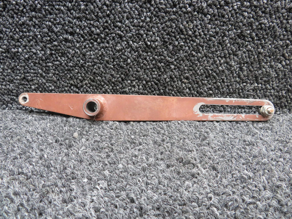 Cessna Aircraft Parts 0762033-1 Cessna 182N Flap Control Arm Assembly (Some Wear)