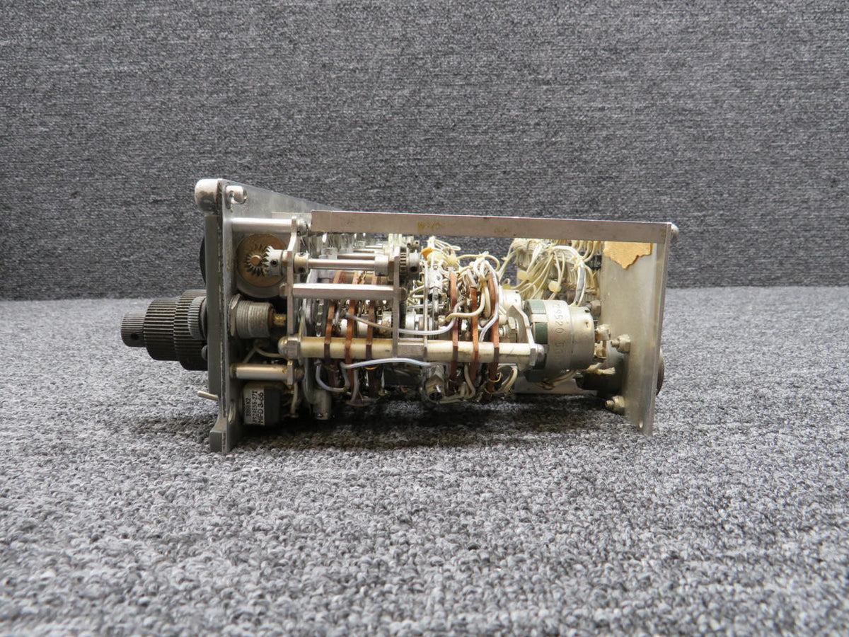 Gables G-2113 Gables Engineering Nav and Comm Indicator Assembly (Worn Face)
