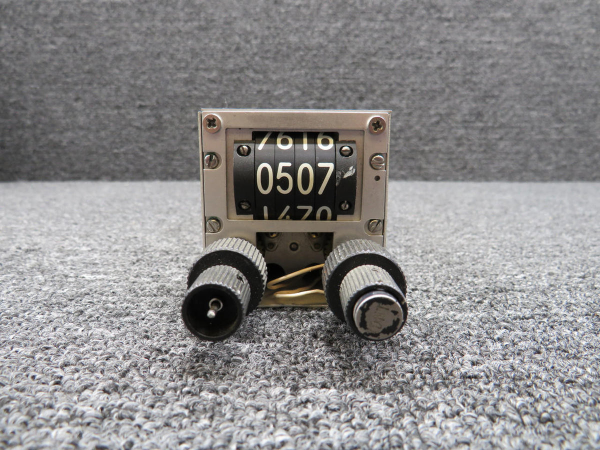 Gables 800-777-85-003 Gables Engineering Control (Missing Face and Knobs) (Core)