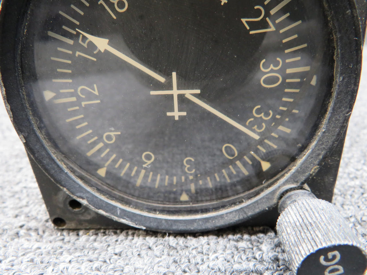 King Radio 066-3017-01 King Radio KI-225-01 ADF Indicator (Worn Face)