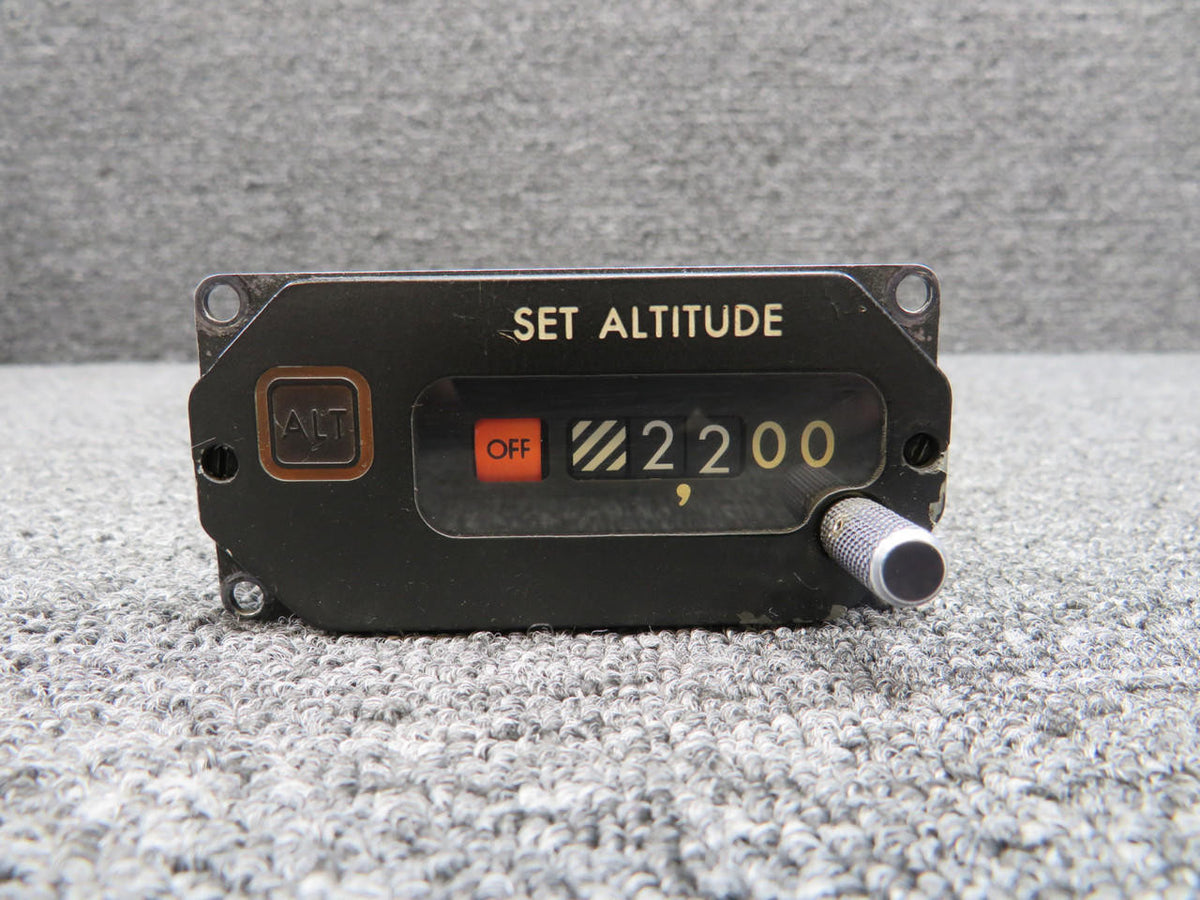 Intercontinental 22722-002 Intercontinental Dynamics Altitude Indicator with Mods (Worn Face)