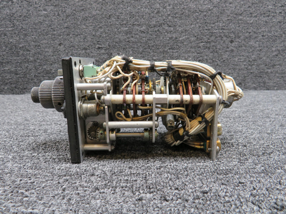 Swearingen SA-226-TC VHF Nav-1 Control