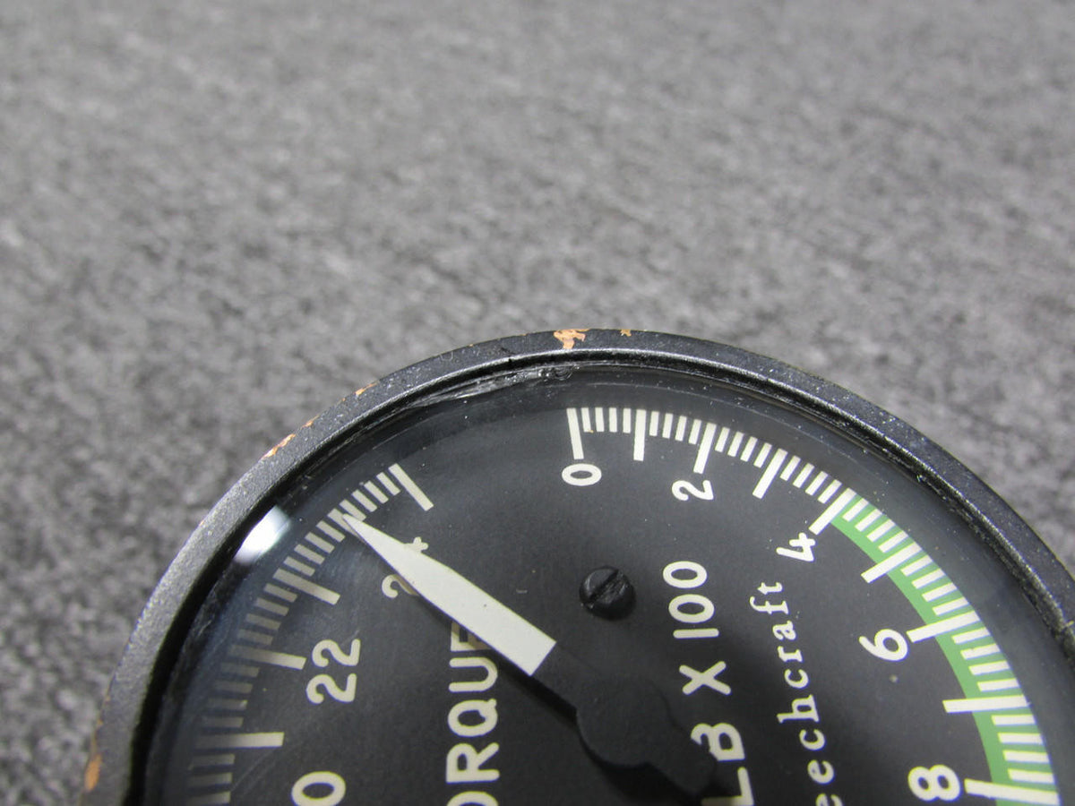 Beechcraft 100-384048-5 Beechcraft NP-105-DJ Torque Pressure Indicator (Cracked Screen)
