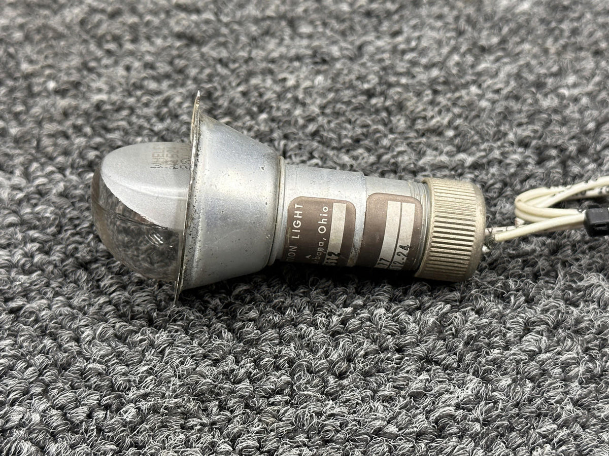 Grimes A-1815A-R-7512 Grimes Wing Position Light Base Assembly LH