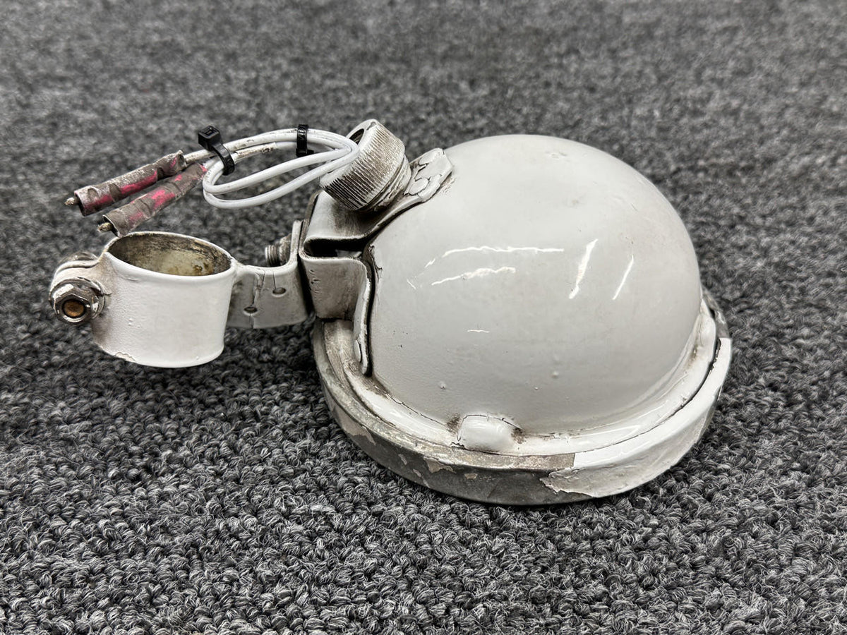 Beechcraft Parts 60-369000-147 Beechcraft B-60 Main Gear Light Housing LH or RH