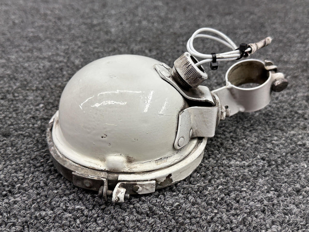 Beechcraft Parts 60-369000-147 Beechcraft B-60 Main Gear Light Housing LH or RH