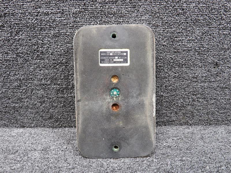 1U715730-01 Bendix 2321E Fixed Loop Antenna (Worn Paint)