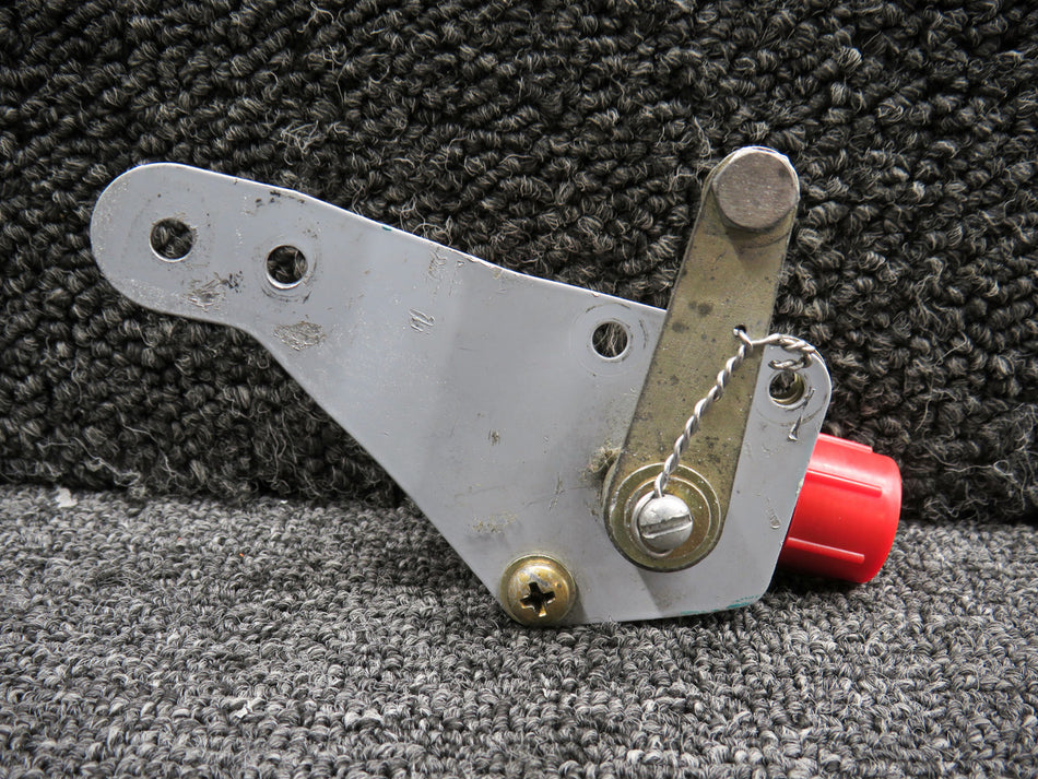 S1903-2 (Use: 0716111-4) Cessna 172R Fuel Shut Off Valve