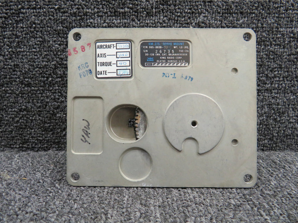 065-0030-33 King Radio KM-275 Servo Mount