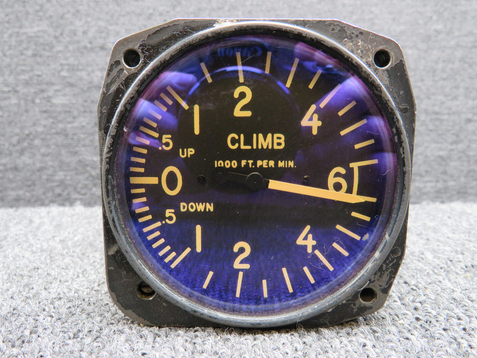 1636-6H-B1 Pioneer AN-5825-1 Vertical Speed Indicator