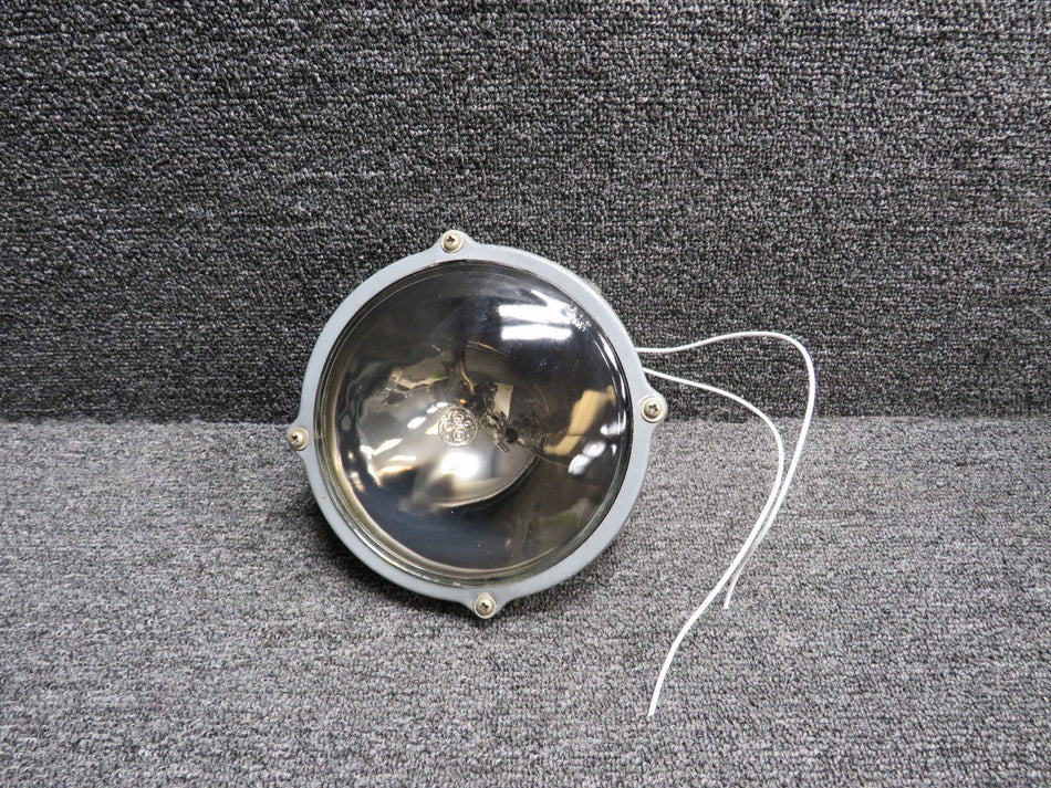 D-7585-4580 Grimes LH Taxi Light (28 Volts) (450 Watts)