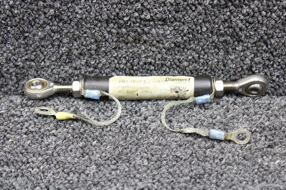 PR1-18x.5-8-0095-D Diamond DA40-180 Aileron Control Rod Assembly LH (L: 3.74”)