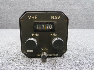 585032 RCA AVN-221 VHF NAV System
