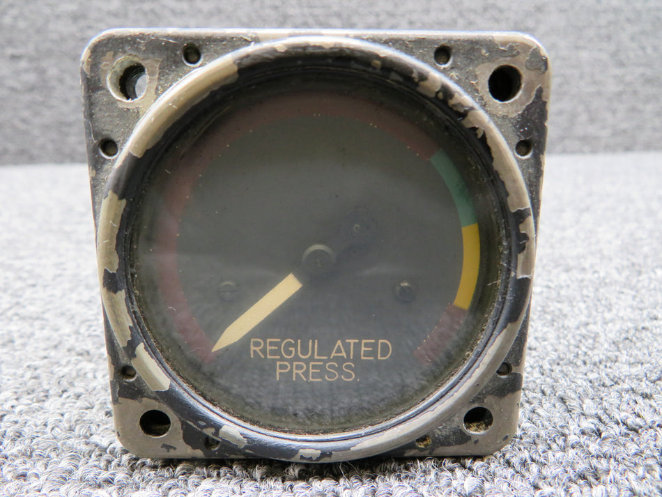 AW-17-8-16-AC US Gauge Regulated Pressure Indicator (Worn and Cloudy Face)
