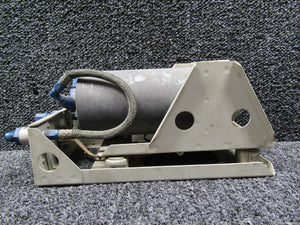 B2779000016 (Alt: 6600139-1) Kollsman Transmitter Unit w 14900-2 Mount
