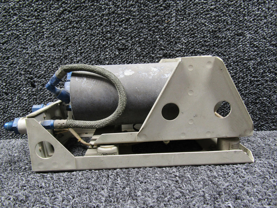 B2779000016 (Alt: 6600139-1) Kollsman Transmitter Unit w 14900-2 Mount