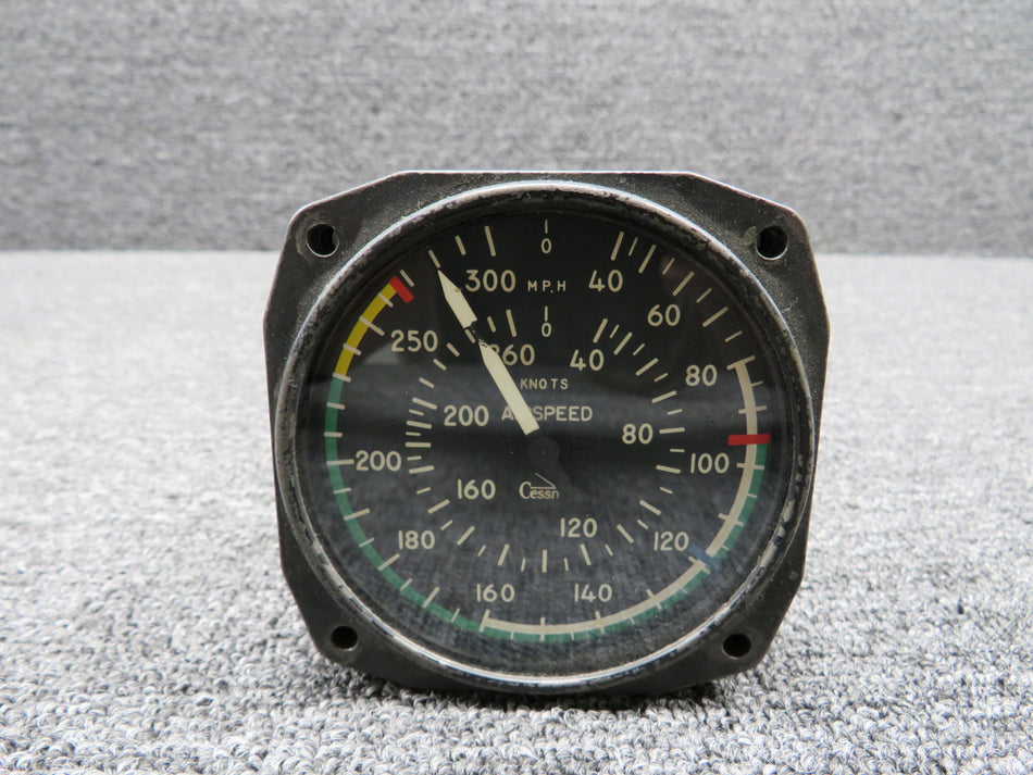 CM3301-1 Instruments Inc. Airspeed Indicator