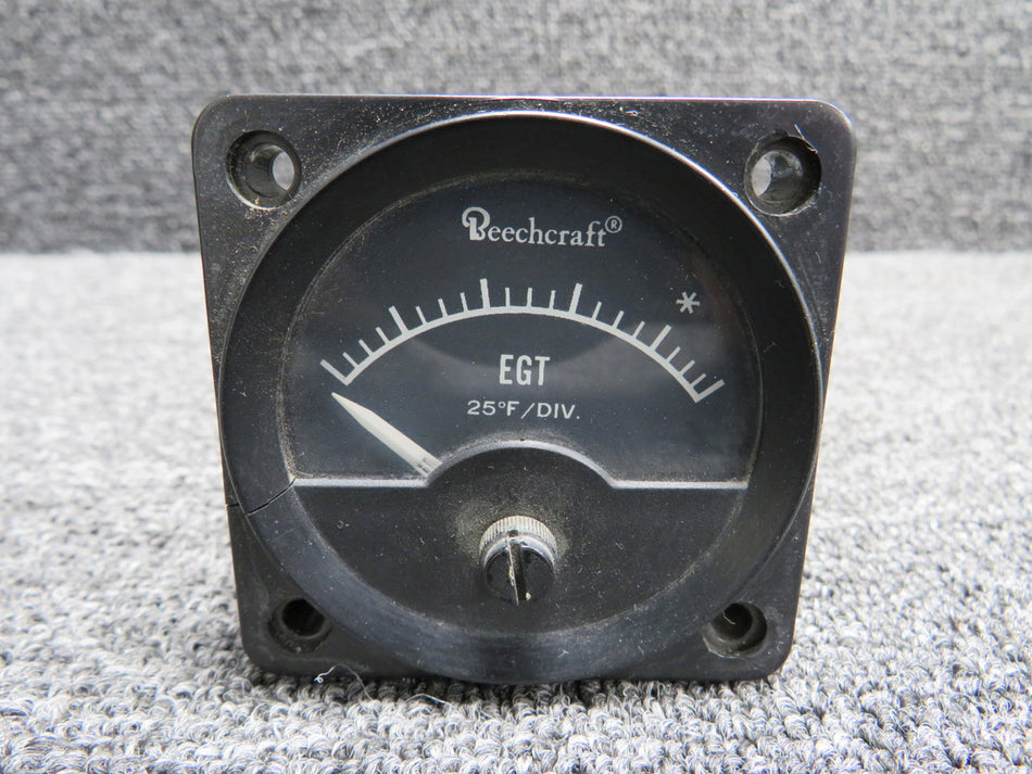 210-8A Alcor Exhaust Gas Temperature Indicator (Cracked Mount)