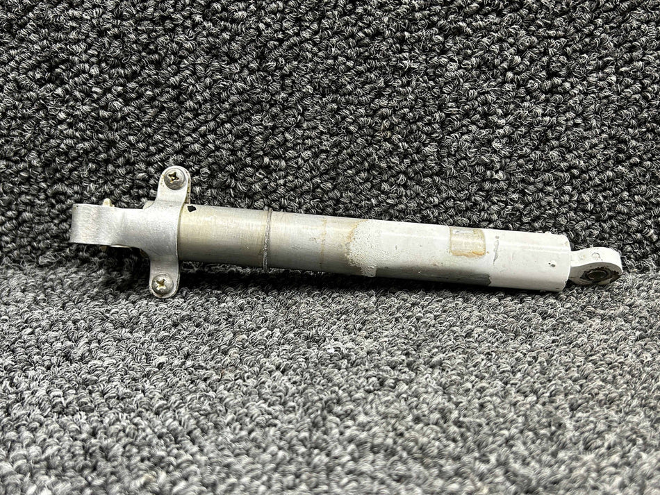 0310293-7 Cessna 310I Rudder Trim Actuator Assembly with Chain Guard