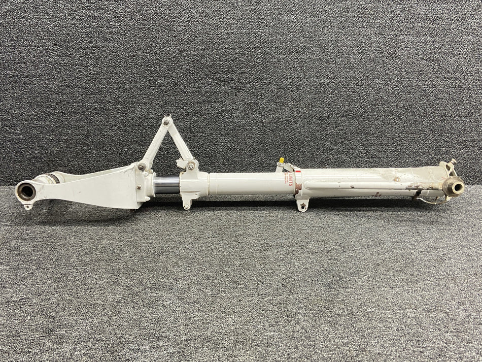 0842000-77, 0841000-95 Cessna 310I Nose Gear Shock Strut Assy with Torque Links