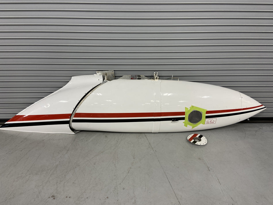 0892300-10 (Use: 0892304-14) Cessna 310I Wing Tip Tank RH with Fwd and Aft Caps