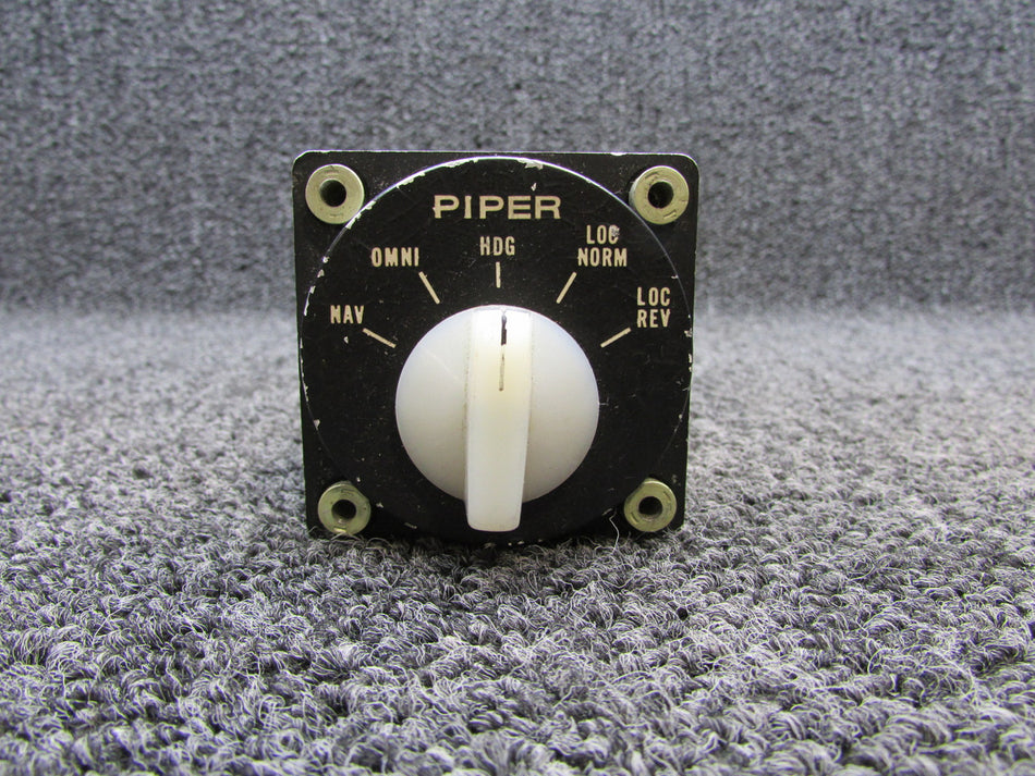 1C388 Mitchell Industries Radio Coupler (Volts: 28)